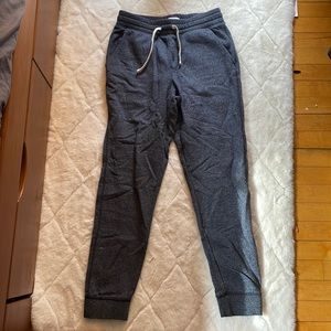 men’s small sonoma sweat pants. navy blue.